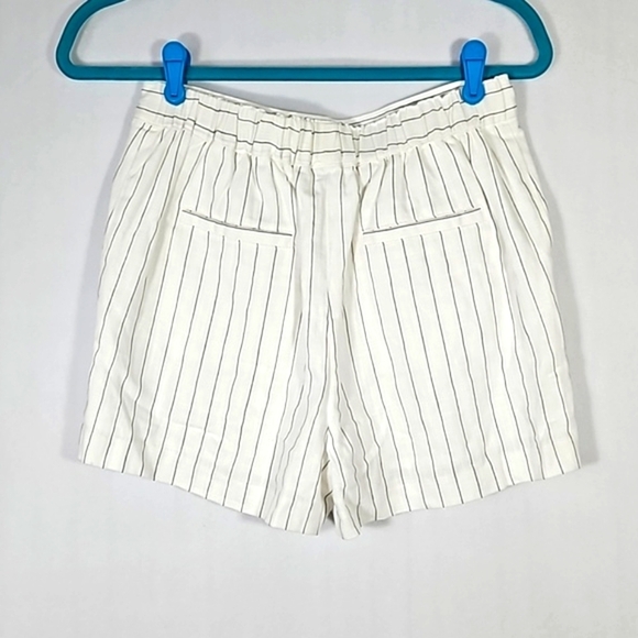 Steve Madden Jessa Linen-Blend White Striped Pull-on Shorts Size S - Picture 5 of 8